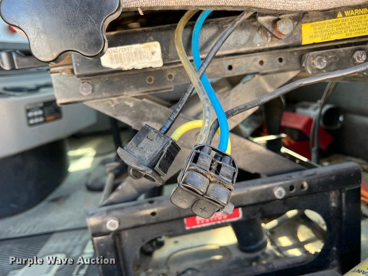 image for item DS8311 2011 Freightliner Coronado  semi truck