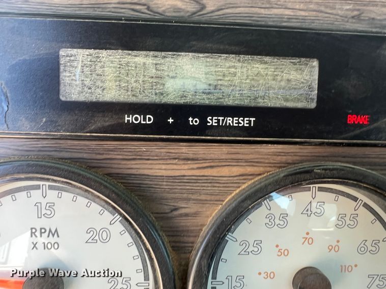 image for item DS8311 2011 Freightliner Coronado  semi truck