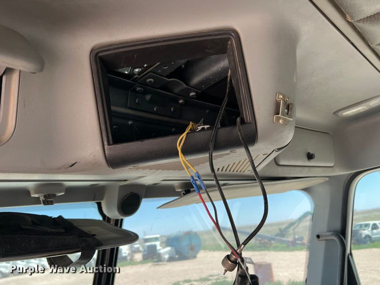 image for item DS8311 2011 Freightliner Coronado  semi truck