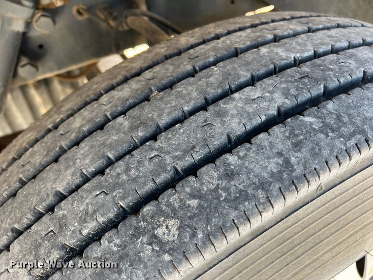 image for item DS8311 2011 Freightliner Coronado  semi truck