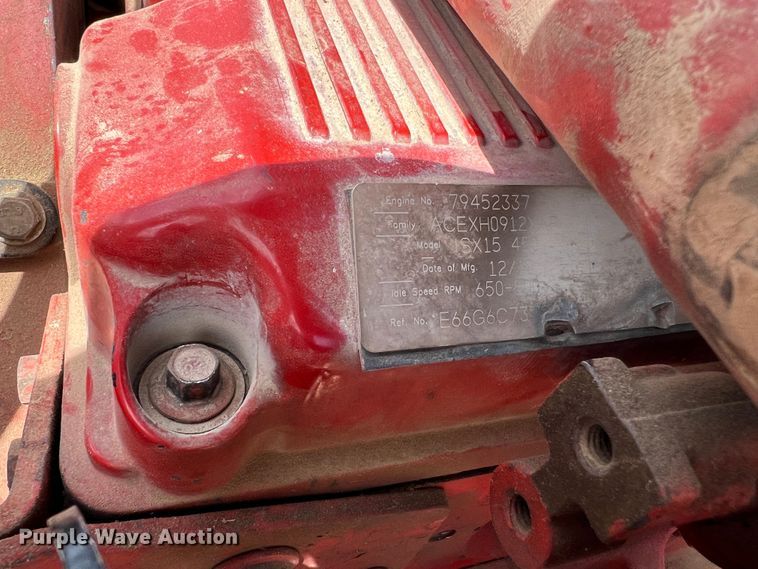 image for item DS8320 2011 Kenworth T800  semi truck