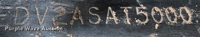 image for item DS8325 2010 Freightliner Cascadia  semi truck