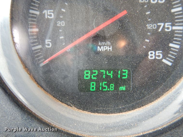 image for item DS8348 2012 Kenworth T800  semi truck