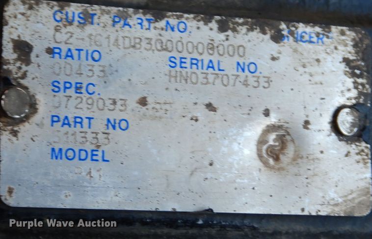 image for item EY9813 2012 Peterbilt 348  truck cab and chassis