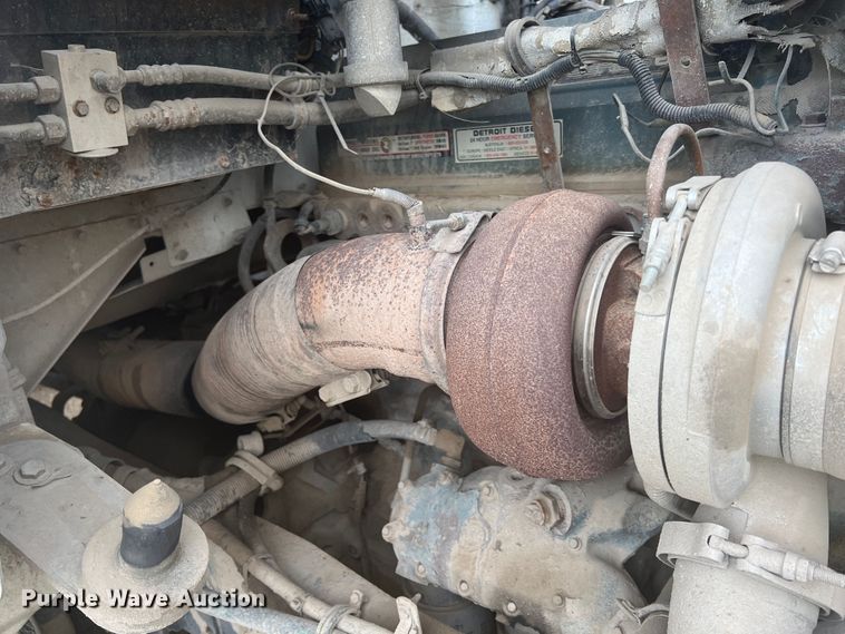 image for item HL9199 1996 Kenworth T800  semi truck