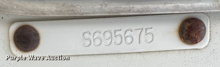 image for item HL9199 1996 Kenworth T800  semi truck