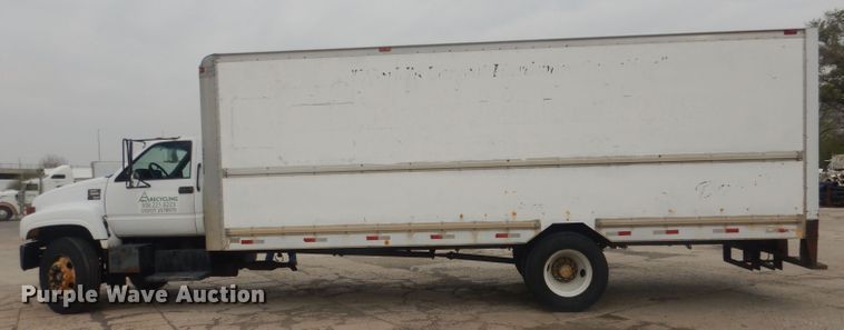 image for item HU9409 1997 Chevrolet C6500  box truck