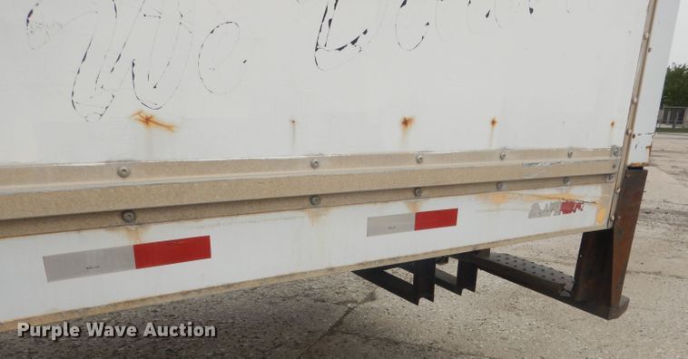 image for item HU9409 1997 Chevrolet C6500  box truck