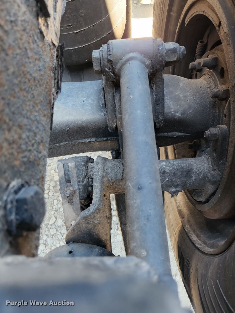 image for item JM9026 2007 Kenworth T2000  semi truck