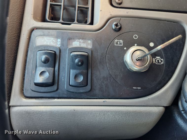 image for item JM9026 2007 Kenworth T2000  semi truck