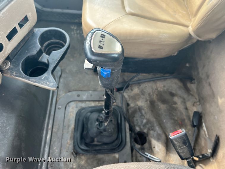 image for item KC9851 2007 Sterling LT7500  truck cab and chassis