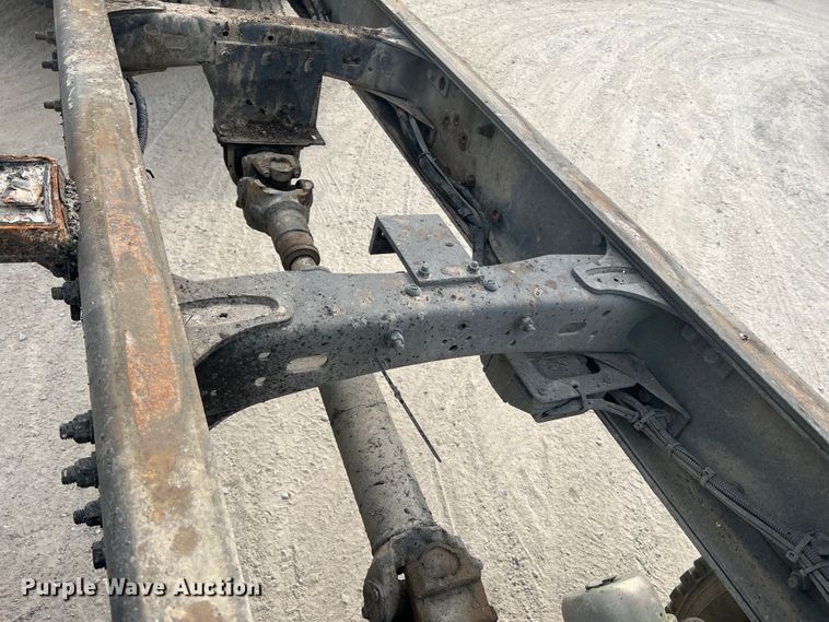 image for item KC9851 2007 Sterling LT7500  truck cab and chassis