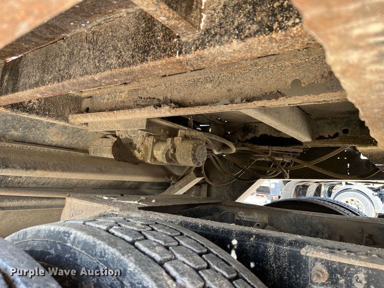 image for item KC9865 1998 Muv-All 4860TD  drop deck equipment trailer