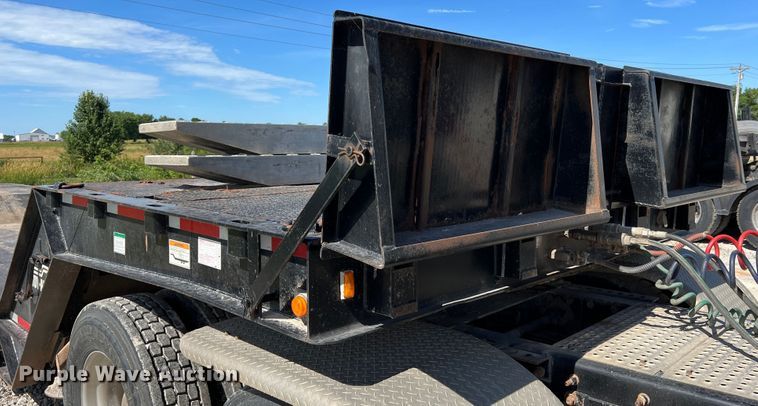 image for item KC9865 1998 Muv-All 4860TD  drop deck equipment trailer