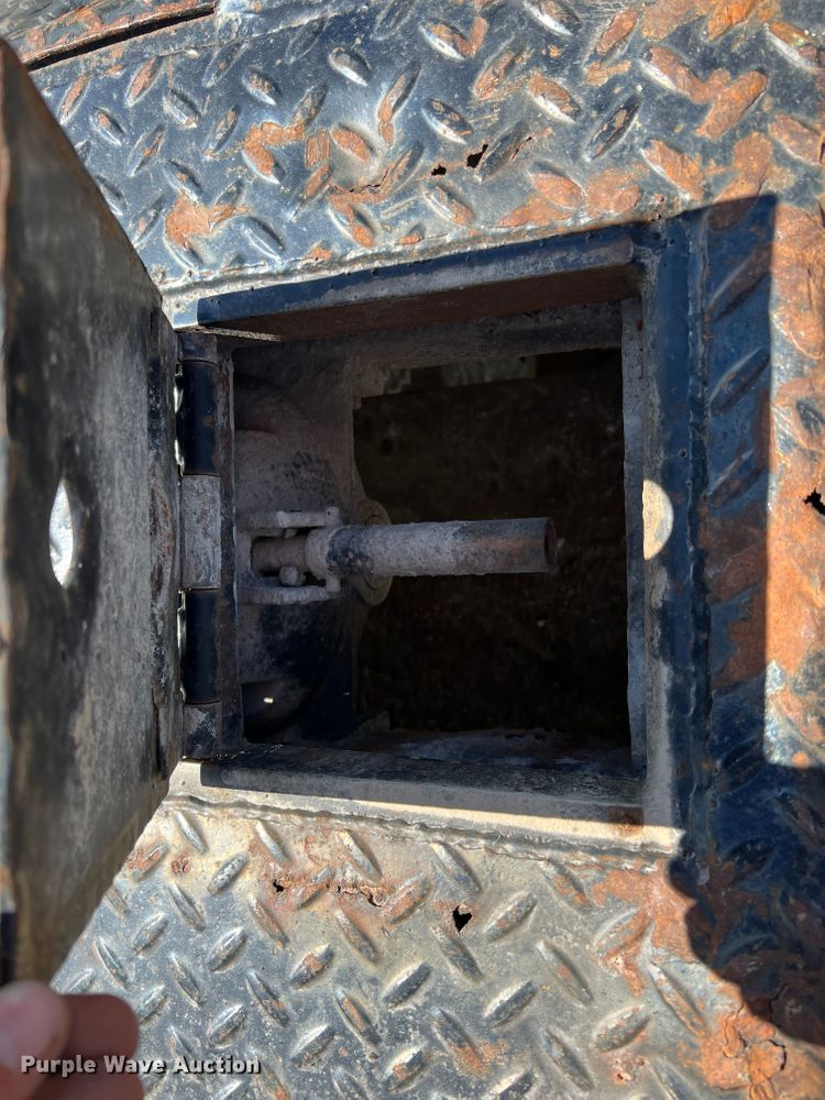 image for item KC9865 1998 Muv-All 4860TD  drop deck equipment trailer