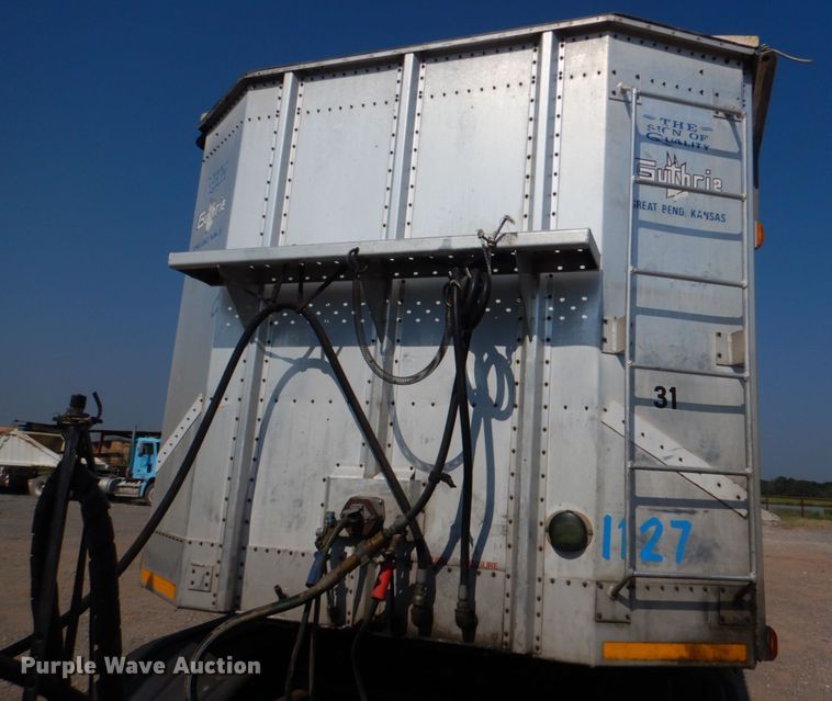 image for item KJ9856 1997 Guthrie  grain trailer