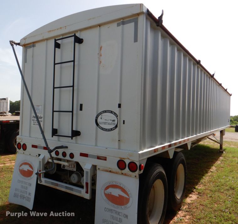 image for item KJ9871 2011 CTS GHT-40  grain trailer