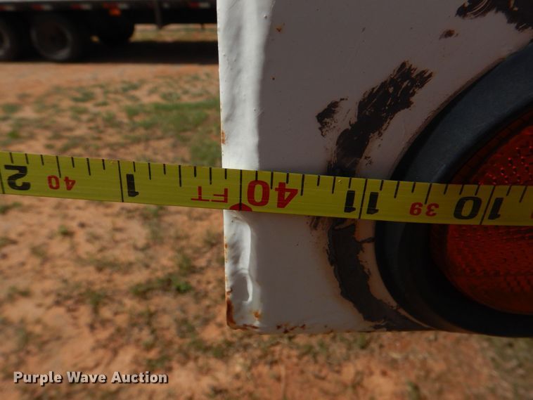 image for item KJ9871 2011 CTS GHT-40  grain trailer