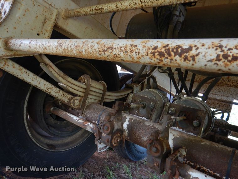 image for item KJ9871 2011 CTS GHT-40  grain trailer