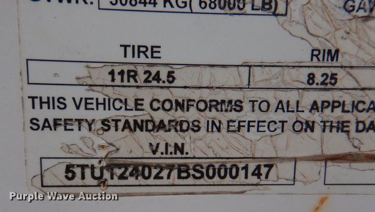 image for item KJ9871 2011 CTS GHT-40  grain trailer