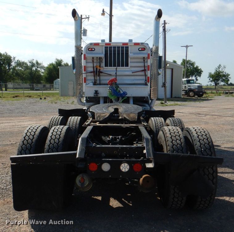 image for item KP9073 2012 Kenworth W900  semi truck