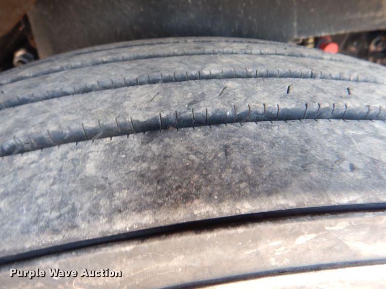 image for item KP9073 2012 Kenworth W900  semi truck