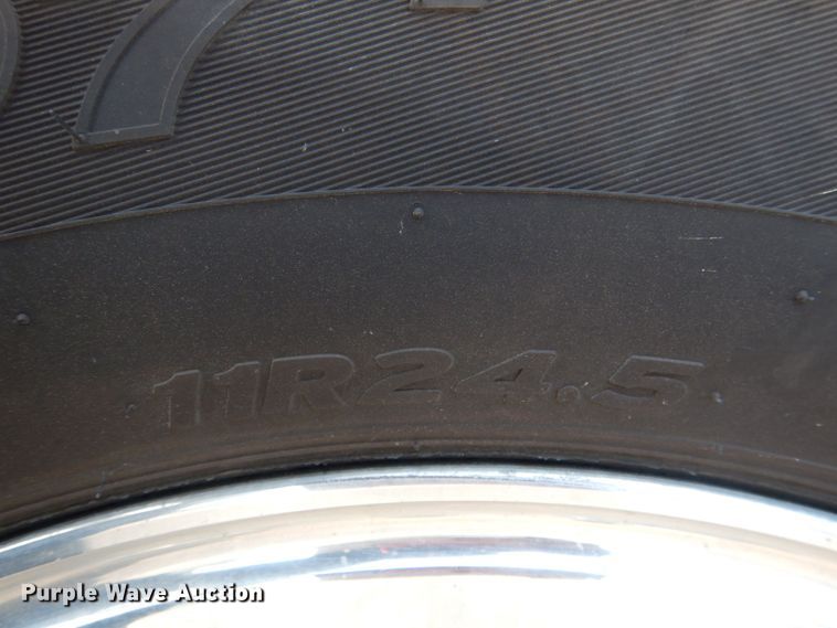 image for item KP9073 2012 Kenworth W900  semi truck