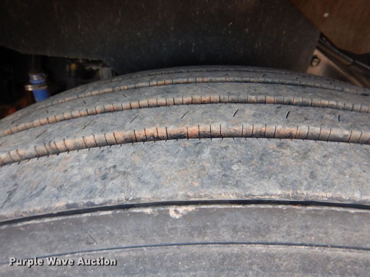 image for item KP9073 2012 Kenworth W900  semi truck