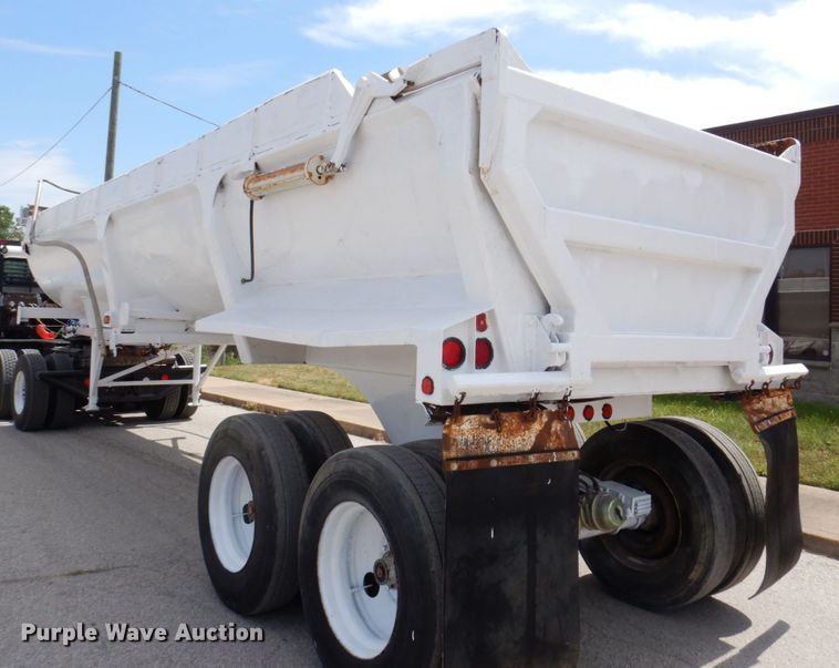 image for item KR9241 1996 Ranch  end dump trailer