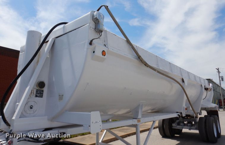 image for item KR9241 1996 Ranch  end dump trailer