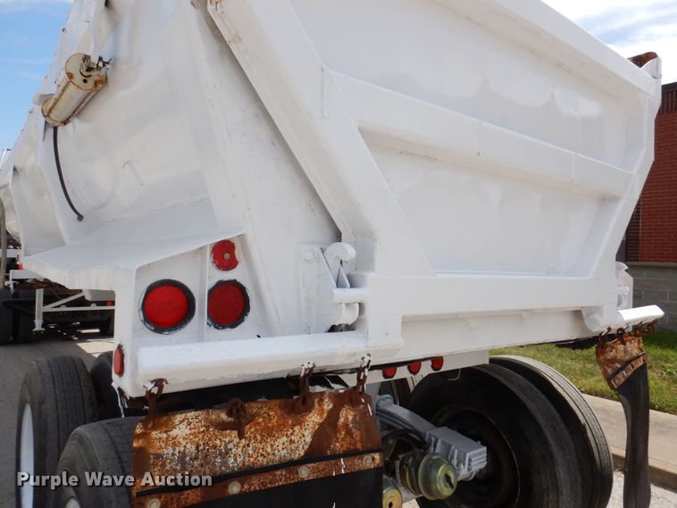 image for item KR9241 1996 Ranch  end dump trailer