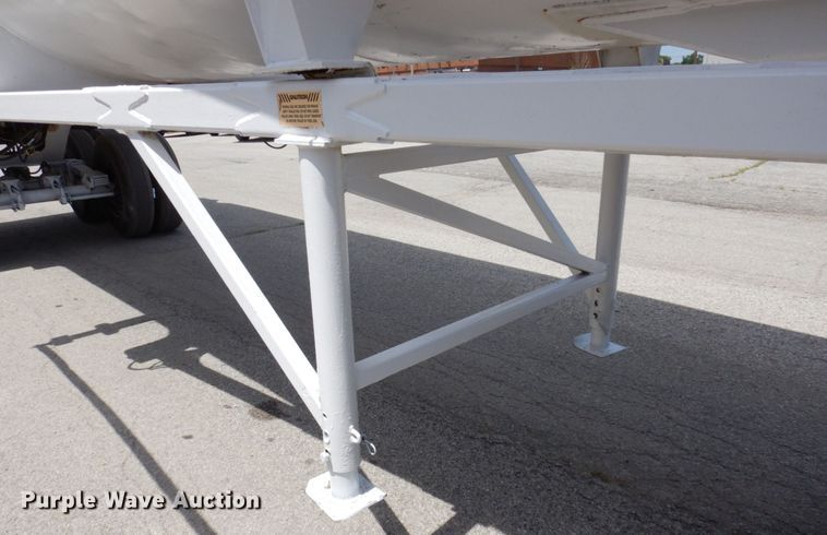 image for item KR9241 1996 Ranch  end dump trailer