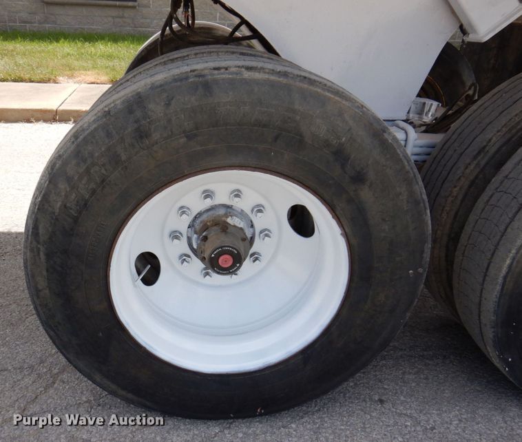 image for item KR9241 1996 Ranch  end dump trailer