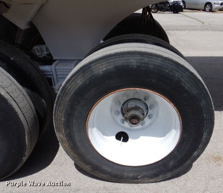 image for item KR9241 1996 Ranch  end dump trailer