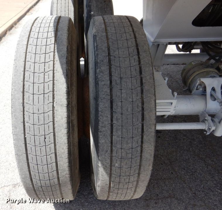 image for item KR9241 1996 Ranch  end dump trailer