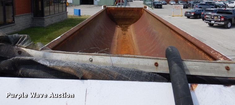 image for item KR9244 1996 Ranch  end dump trailer