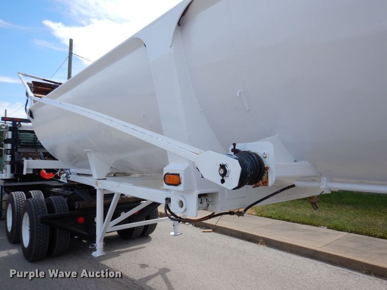 image for item KR9244 1996 Ranch  end dump trailer