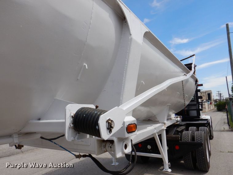 image for item KR9244 1996 Ranch  end dump trailer