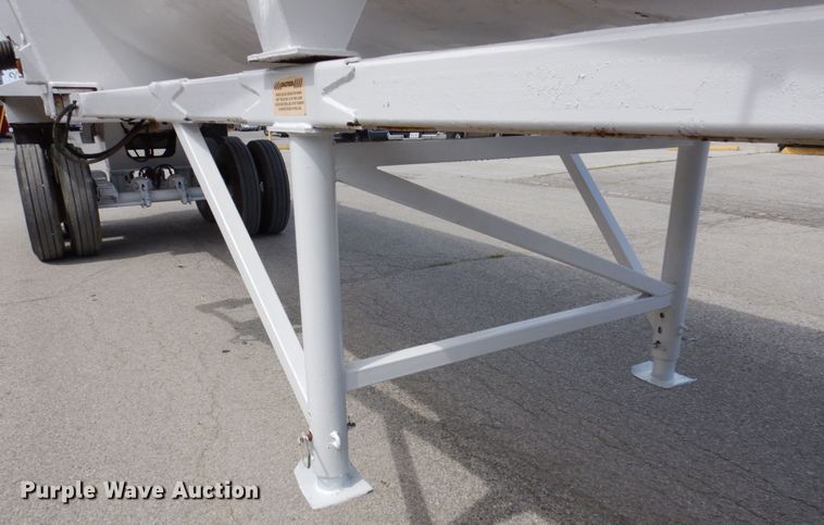 image for item KR9244 1996 Ranch  end dump trailer