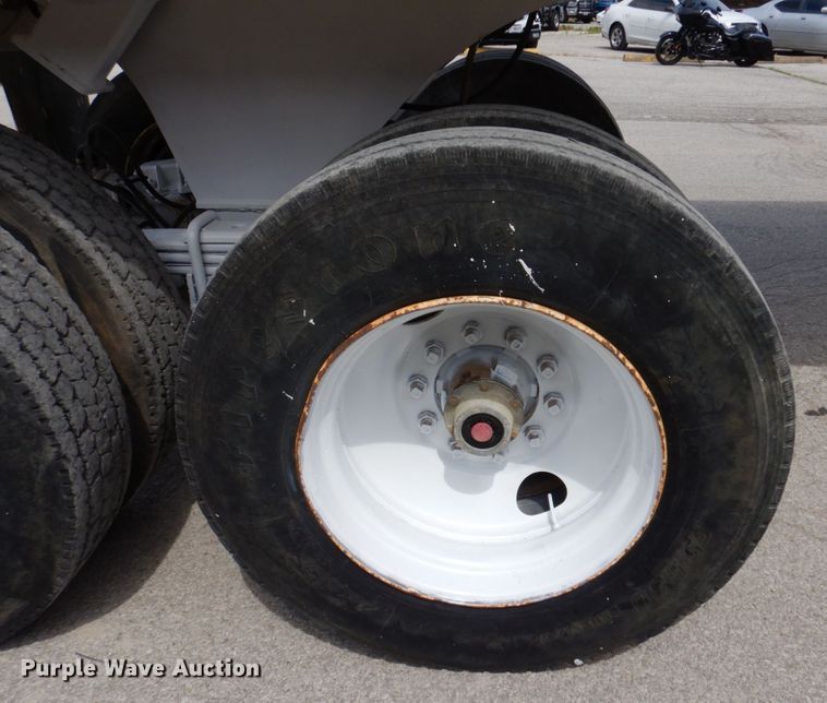 image for item KR9244 1996 Ranch  end dump trailer