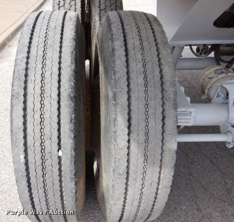 image for item KR9244 1996 Ranch  end dump trailer