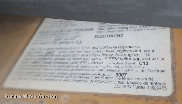 image for item KR9884 2008 Kenworth T800  semi truck