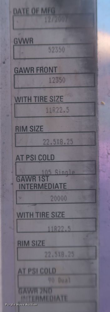 image for item KR9884 2008 Kenworth T800  semi truck