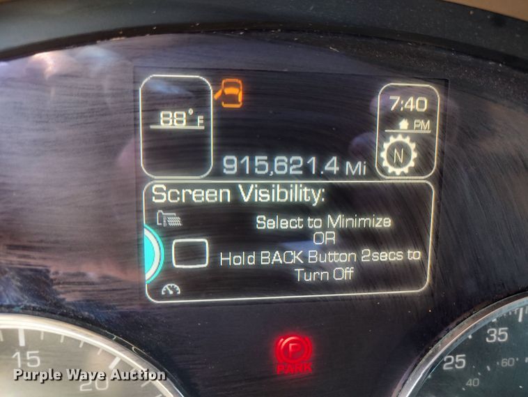 image for item LU9153 2014 Kenworth T680  semi truck