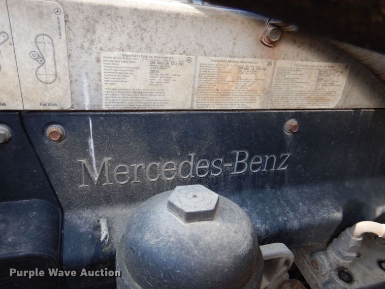 image for item MF9119 2005 Freightliner Columbia  semi truck