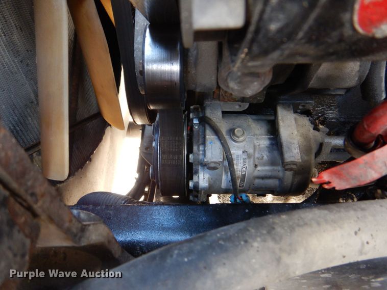 image for item MF9119 2005 Freightliner Columbia  semi truck