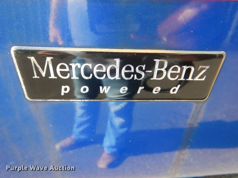 image for item MF9119 2005 Freightliner Columbia  semi truck