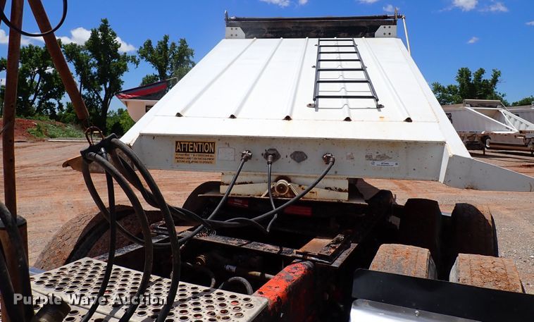 image for item MF9486 2012 CTS BDT-40  bottom dump trailer