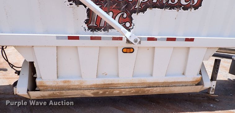 image for item MF9486 2012 CTS BDT-40  bottom dump trailer
