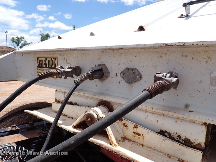 image for item MF9486 2012 CTS BDT-40  bottom dump trailer